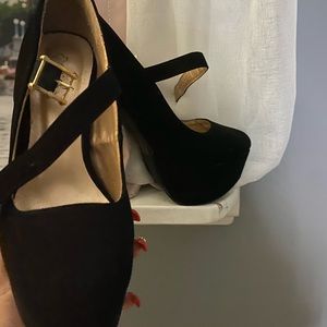 Black platform heels